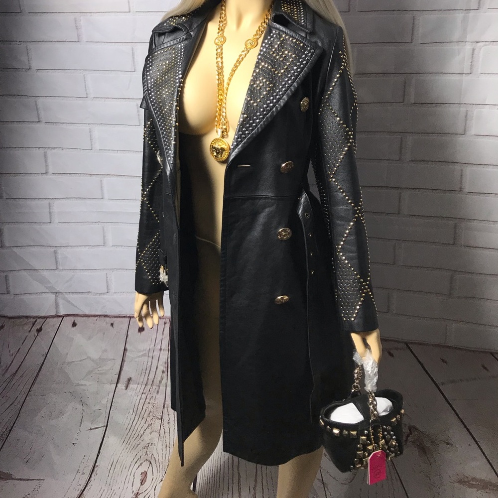 VERSACE - Picture 6 of 8